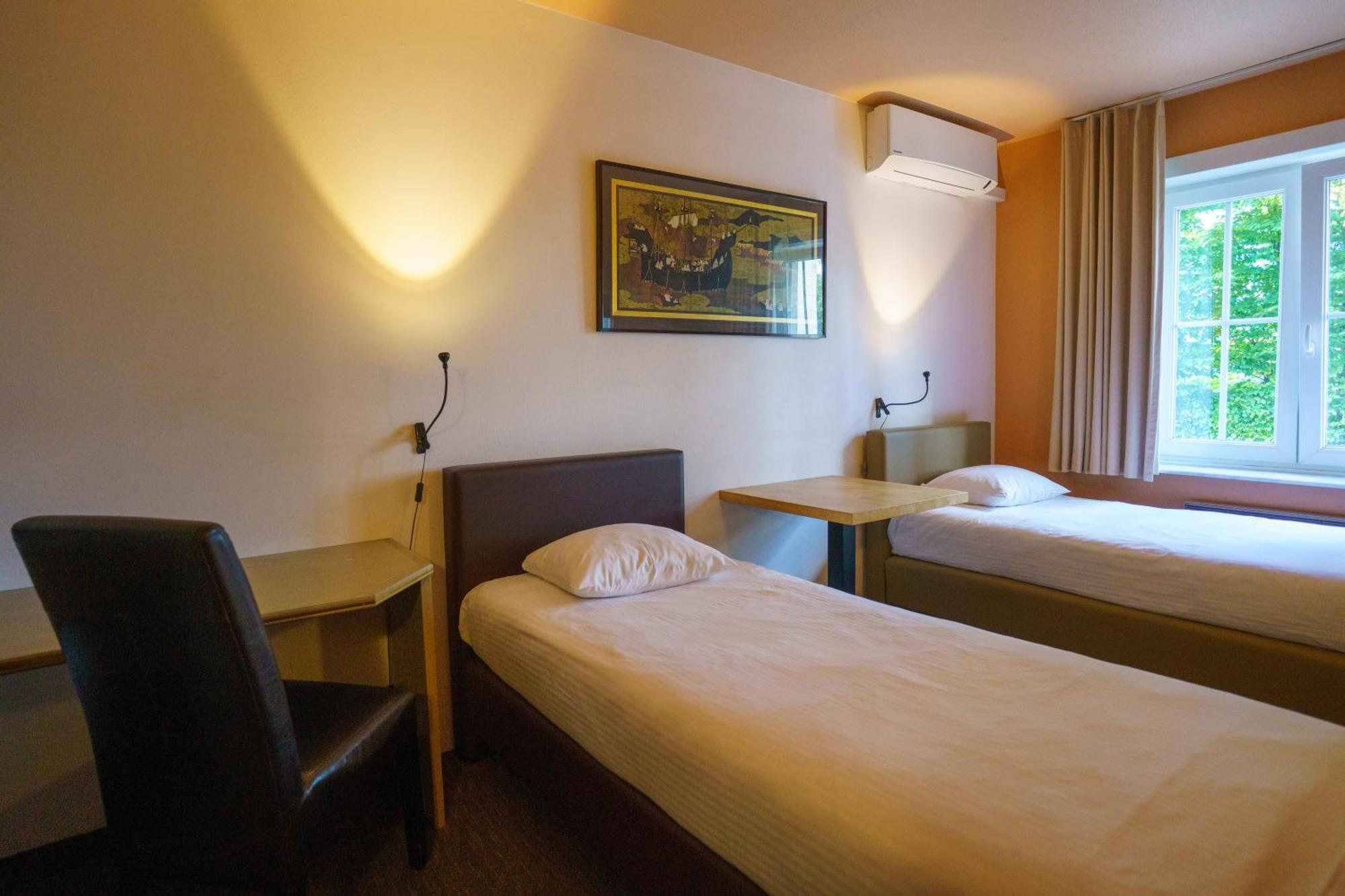 St-Janshof Hotel Waregem Εξωτερικό φωτογραφία